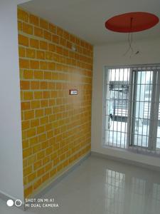 Gallery Cover Image of 640 Sq.ft 2 BHK Apartment for buy in Chromepet for 4300000