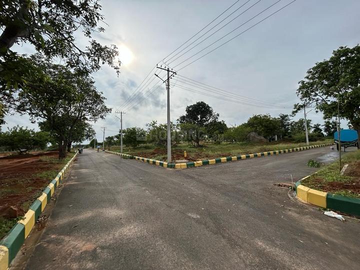 200 Sqft Residential Plot for sale in Iconic Metro County Kothur