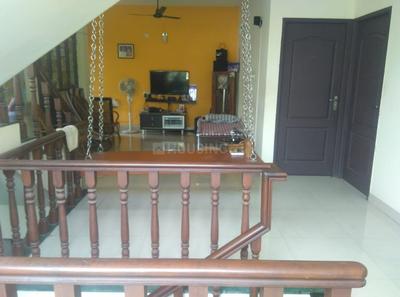 Gallery Cover Image of 2100 Sq.ft 3 BHK Independent House for buy in Thiruvanmiyur for 27500000