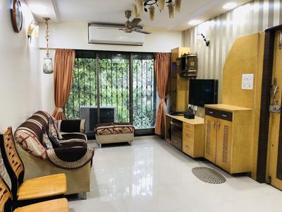 Gallery Cover Image of 950 Sq.ft 2 BHK Independent House for buy in Vile Parle West for 30000000