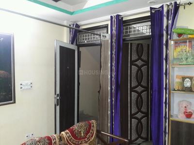 Gallery Cover Image of 750 Sq.ft 2 BHK Apartment for buy in Sector 8 Dwarka for 4000000