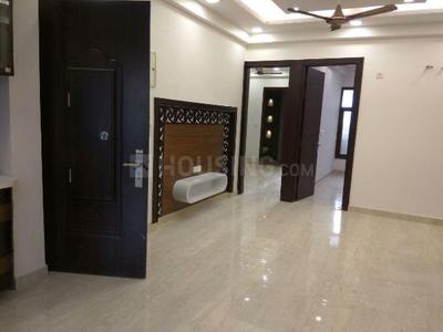 Gallery Cover Image of 1150 Sq.ft 3 BHK Apartment for buy in Gyan Khand for 5055000