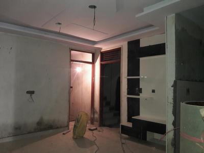 Gallery Cover Image of 900 Sq.ft 3 BHK Apartment for buy in Dwarka Mor for 3800000
