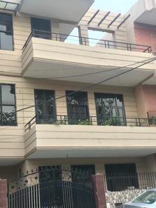 Gallery Cover Image of 2700 Sq.ft 5 BHK Independent House for buy in Sector 40 for 20000000