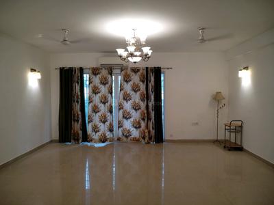 5+ BHK Apartment