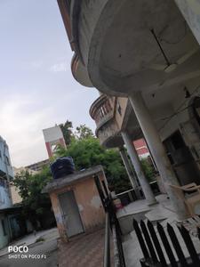 Gallery Cover Image of 1100 Sq.ft 4 BHK Independent Floor for buy in Hatkeshwar for 22000000