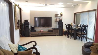 Gallery Cover Image of 1419 Sq.ft 2 BHK Independent House for buy in Malad West for 24000000