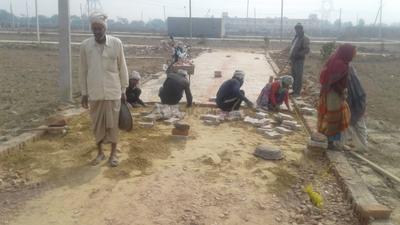 Gallery Cover Image of Sq.ft Residential Plot for buy in Bank Colony for 800000
