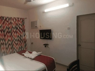 Gallery Cover Image of 2406 Sq.ft 3 BHK Apartment for buy in Bandra East for 70500000