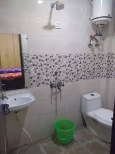 Common Bathroom Image of Smart PG For Girls in Sector 20