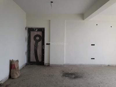 Gallery Cover Image of 1240 Sq.ft 2 BHK Apartment for buy in Sector 76 for 3800000