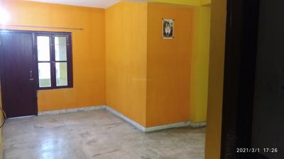 Gallery Cover Image of 1150 Sq.ft 3 BHK Apartment for rent in Vibgyor Mira Garden, Madhyamgram for 10000