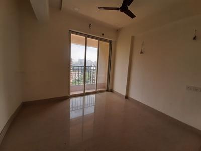 Gallery Cover Image of 1035 Sq.ft 2 BHK Apartment for buy in Rutu Riverview Classic Building No 3 Phase III, Kalyan West for 6400000