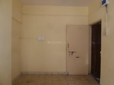 Gallery Cover Image of 600 Sq.ft 1 BHK Apartment for buy in Seawoods for 5000000