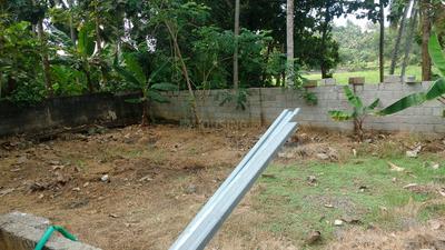 Gallery Cover Image of Sq.ft Residential Plot for buy in Poojapura for 4000000