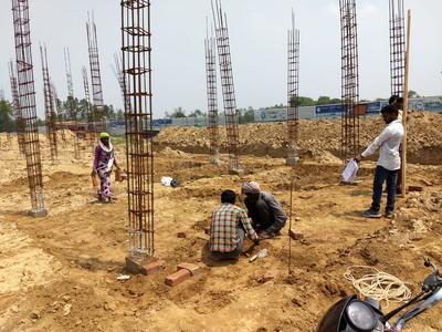 Gallery Cover Image of 1144 Sq.ft 3 BHK Apartment for buy in Gomti Nagar for 1900000