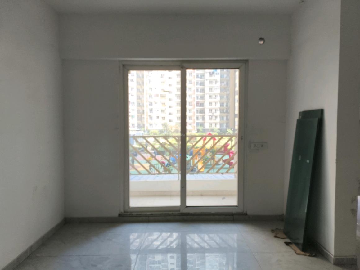 Nirala Estate II - Image 4