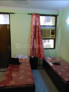 Bedroom Image of Aakarsh PG in Kalkaji