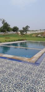 Gallery Cover Image of 4350 Sq.ft 2 BHK Independent House for buy in Anangpur Village for 65250000