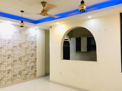 Gallery Cover Image of 700 Sq.ft 2 BHK Apartment for buy in Mehrauli for 4000000
