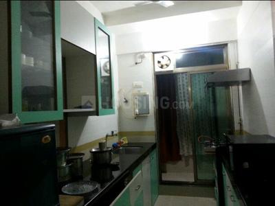 Gallery Cover Image of 925 Sq.ft 2 BHK Apartment for buy in Vikhroli West for 17900000