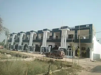 Gallery Cover Image of 800 Sq.ft 2 BHK Independent House for buy in Omex City for 2400000