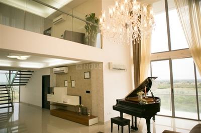 4 BHK Apartment
