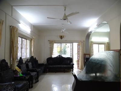 Gallery Cover Image of 2500 Sq.ft 4 BHK Independent House for buy in Shivaji Nagar for 40000000