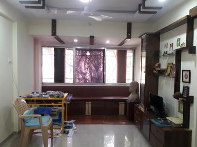 Gallery Cover Image of 600 Sq.ft 1 BHK Apartment for buy in Vile Parle East for 20000000