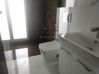 Gallery Cover Image of 1450 Sq.ft 3 BHK Apartment for buy in Andheri West for 40000000