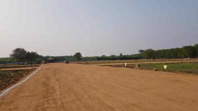 Gallery Cover Image of Sq.ft Residential Plot for buy in Ramavarapadu for 900000