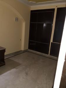 Gallery Cover Image of 650 Sq.ft 1 BHK Independent House for rent in Sector 37 for 16500