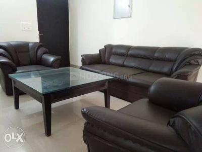 Gallery Cover Image of 1315 Sq.ft 3 BHK Independent Floor for rent in Amrapali Princely Estate, Sector 76 for 25000