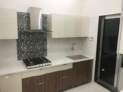 Gallery Cover Image of 1026 Sq.ft 2 BHK Apartment for buy in Kandivali West for 14500000