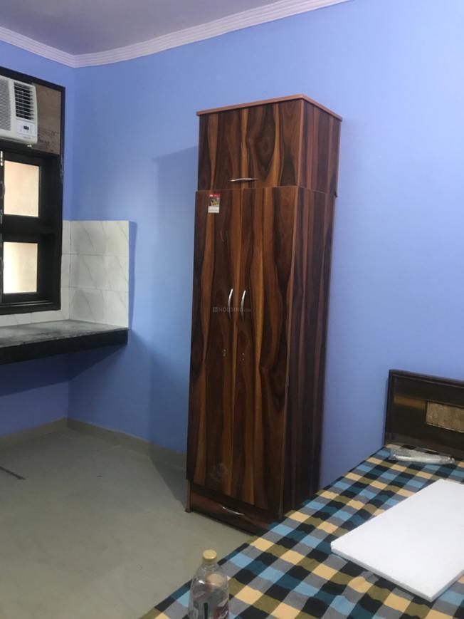 Khari Akhiyan Mein Kala Kala Khari Khari Akhiyan Mein Kala Kala