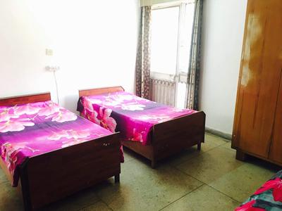 Bedroom Image of Nirvanaa Homes PG in Sarita Vihar