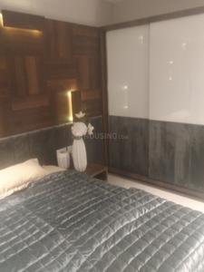 Gallery Cover Image of 1350 Sq.ft 3 BHK Apartment for buy in Malad West for 20100000
