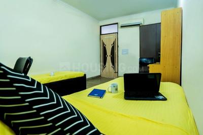 Bedroom Image of Oyo Life Del2250 in Garhi