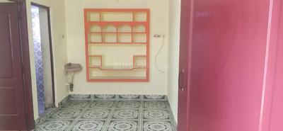 Gallery Cover Image of 800 Sq.ft 2 BHK Independent Floor for rent in Alandur for 11000