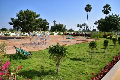 Gallery Cover Image of Sq.ft Residential Plot for buy in Yadagirigutta for 750000
