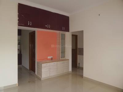 5+ BHK Independent House
