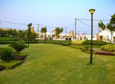 Gallery Cover Image of Sq.ft Residential Plot for buy in Amausi for 5800000