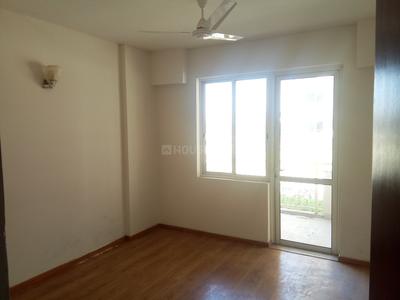 Gallery Cover Image of 1943 Sq.ft 3 BHK Apartment for buy in Sector 107 for 10000000