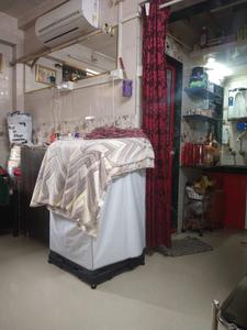 Gallery Cover Image of 225 Sq.ft 1 RK Apartment for buy in Malad West for 3100000