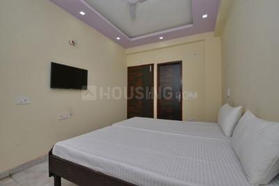 Bedroom Image of Oyo Life Grg1227 in Sector 52A