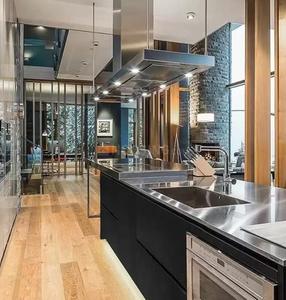 Gallery Cover Image of 900 Sq.ft 2 BHK Apartment for buy in Goregaon West for 14800000