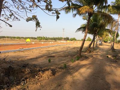 Gallery Cover Image of Sq.ft Residential Plot for buy in Redhills for 385000