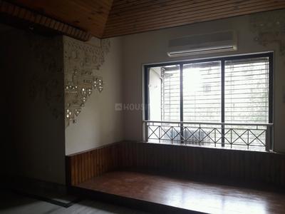 Gallery Cover Image of 900 Sq.ft 2 BHK Apartment for buy in Kandivali West for 22000000