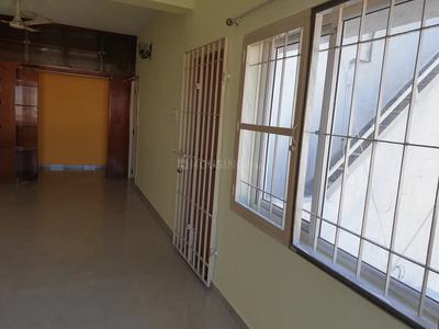 Gallery Cover Image of 1700 Sq.ft 3 BHK Apartment for buy in TVH Park Rozalia, Thoraipakkam for 8600000