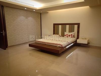 Gallery Cover Image of 7000 Sq.ft 4 BHK Apartment for buy in Sandhu Palace B Wing, Bandra West for 350000000